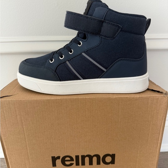 Reima Navy High-Top Boots - Picture 3 of 4